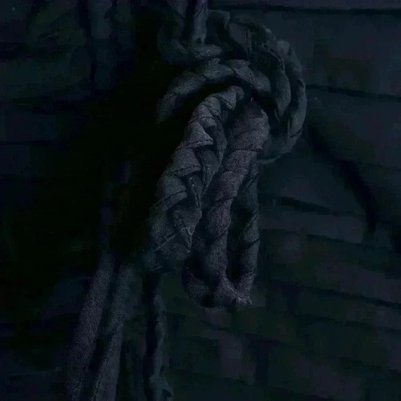 NEW! Veronica Beard Arienne Ruched Top in Navy. - Picture 5 of 10